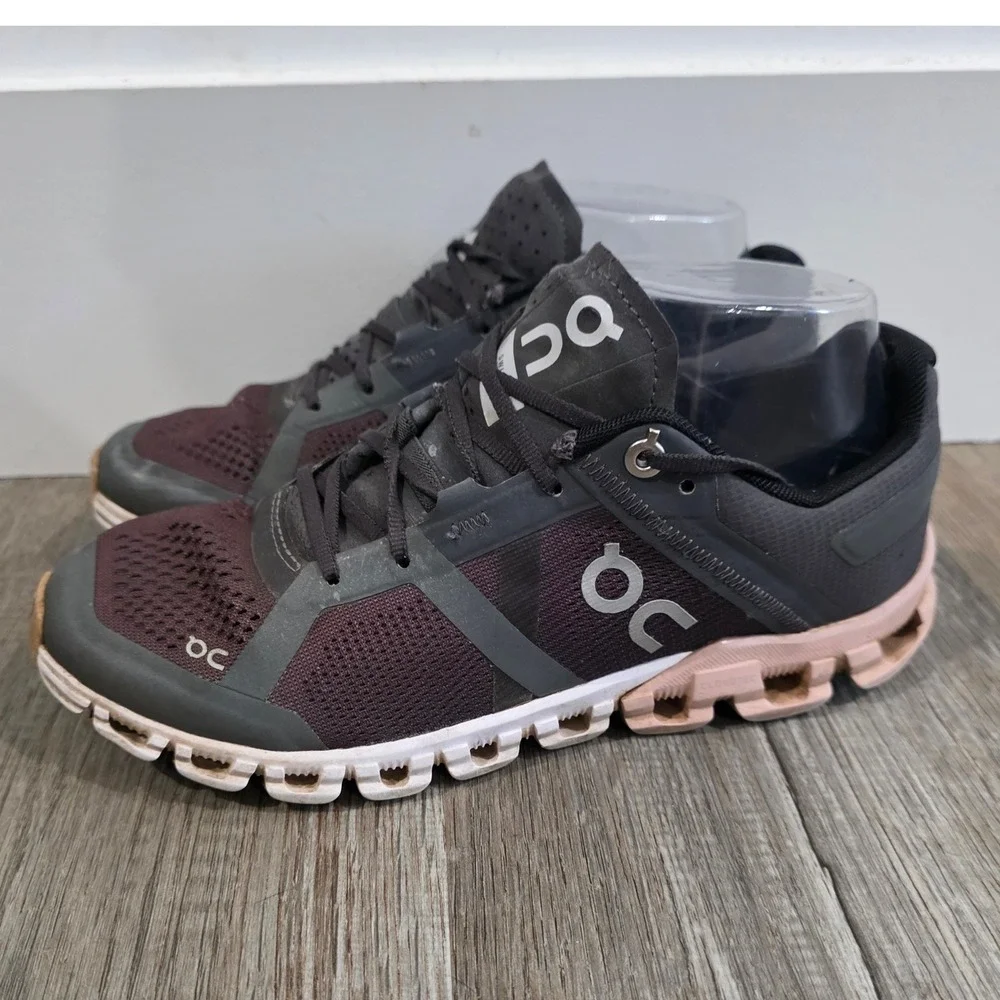 On Running Cloudflow Womens Size 6.5 Grey Pink Rock Rose Athletic Sneakers